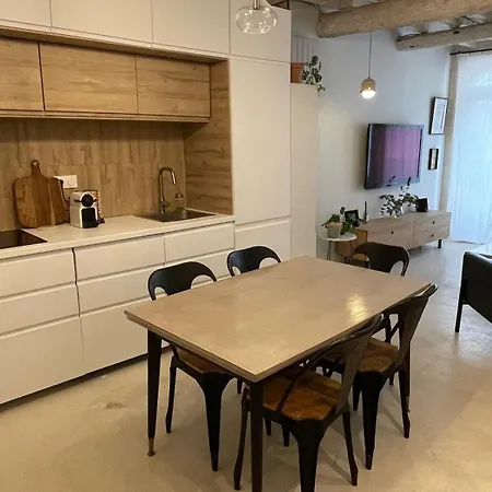 Maison Quartier La Roquette Апартаменти *