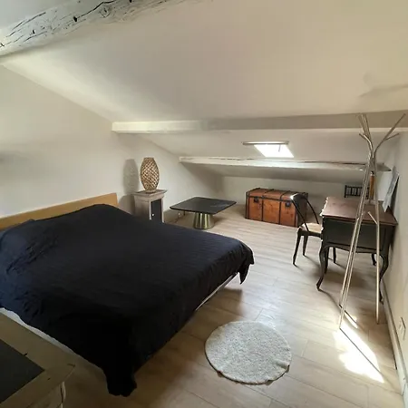 Maison Quartier La Roquette アルル